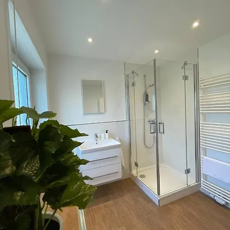 شقة Kernsaniertes Monteurhaus Mit 2 In